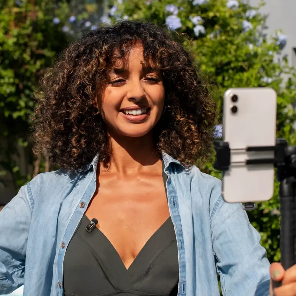 80 dB Signal-to-Noise Ratio